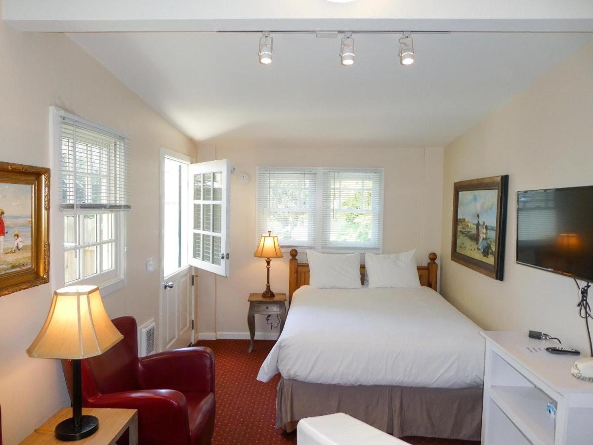 Briarwood Inn Carmel-by-the-Sea Rum bild
