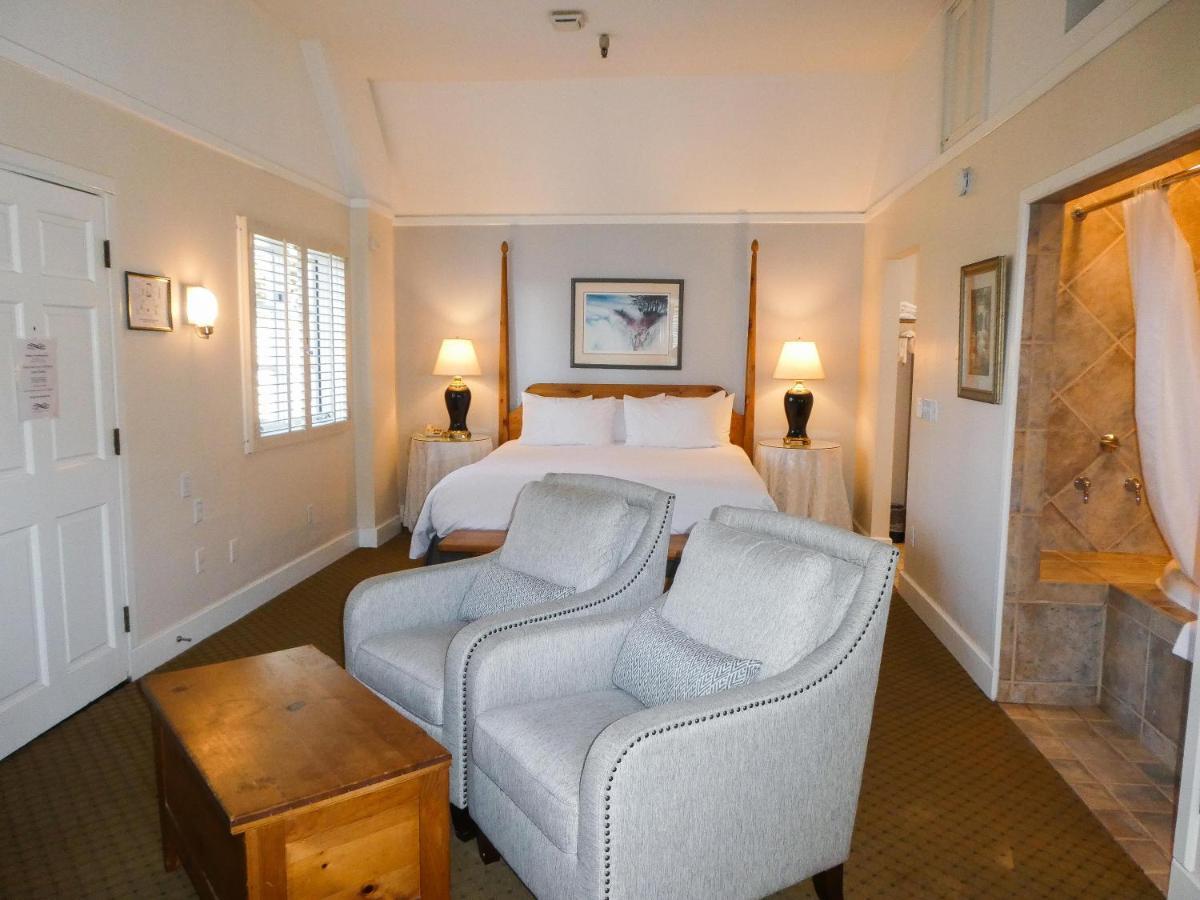 Briarwood Inn Carmel-by-the-Sea Rum bild
