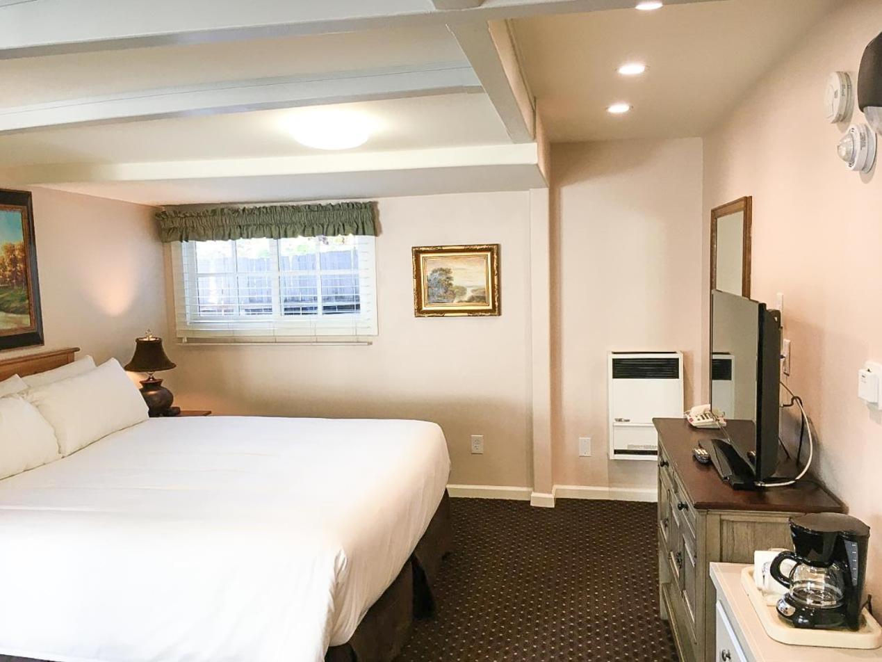Briarwood Inn Carmel-by-the-Sea Rum bild